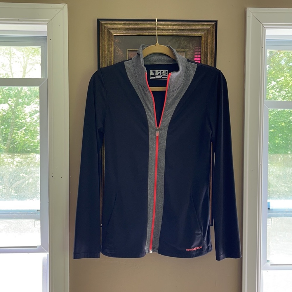 New Balance Jacket - Picture 8 of 9